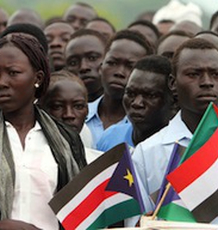 Juba, giovani del Sud nel giorno del referendum. 