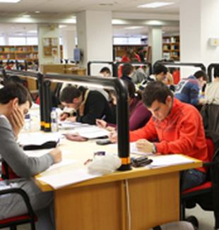 Studenti all'Università Complutense di Madrid.