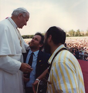 Chieffo con Giovanni Paolo II.